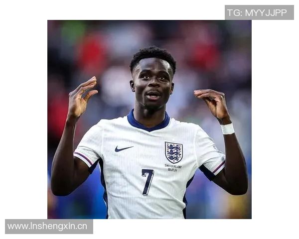 布卡约·萨卡：英格兰新星的崛起与未来足球之路